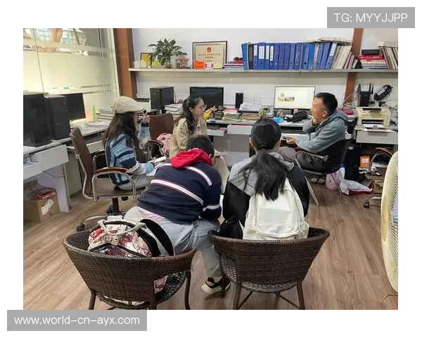 成都西南大学招聘考试现场,考生跑步引发讨论,西南大学校园招聘2022